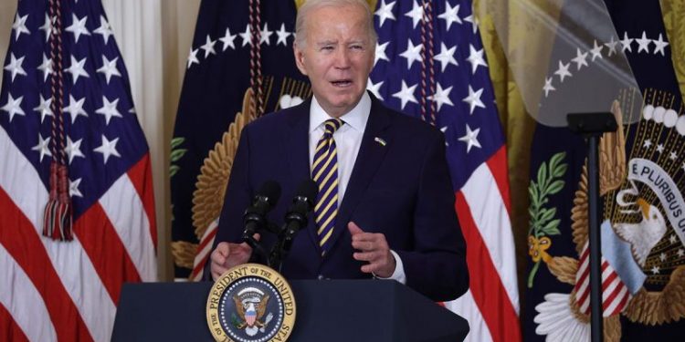 White House defends Biden after he mixed up world leaders with dead people: ‘It happens’