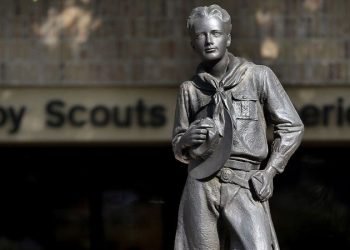 Alito pauses Boy Scouts $2.46 billion abuse settlement