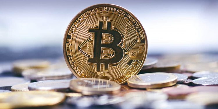 Bitcoin and Ethereum: Bitcoin under pressure below $52000