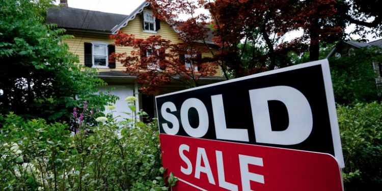 Home buyers to be spared broker commissions up to 6% under Realtor group settlement