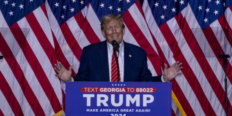 Trump seeks delay in N.Y. trial pending Supreme Court hearing on immunity