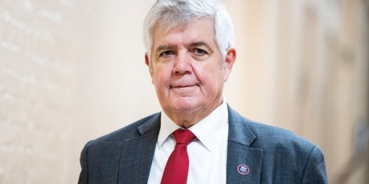 As gray wolves terrorize farms and ranches, GOP lawmakers demand endangered species delisting