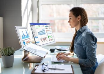 Quantitative Analyst vs Financial Analyst