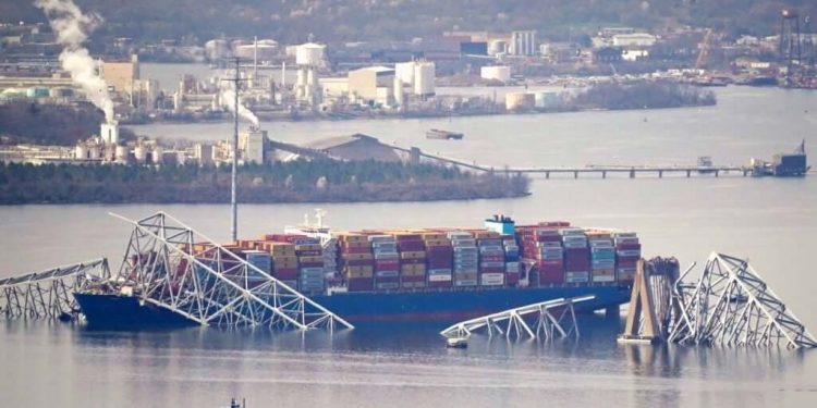 Key Baltimore Beltway bridge smashed by cargo ship.