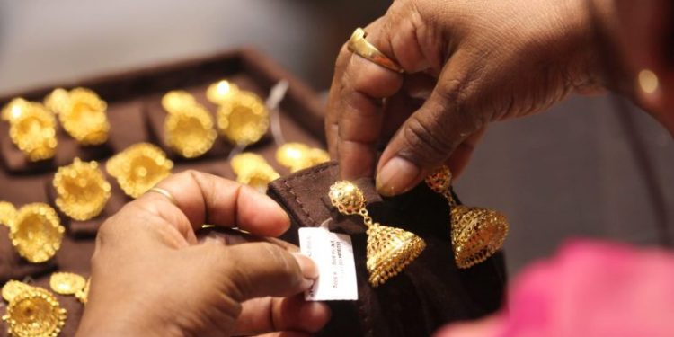 Gold prices hit another record high after fresh U.S. data spurs Fed cut expectations