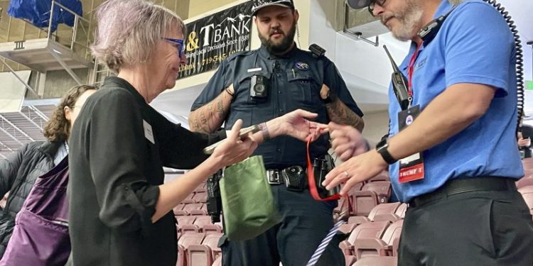 Colorado GOP ousts reporter from event, claiming ‘unfair’ coverage