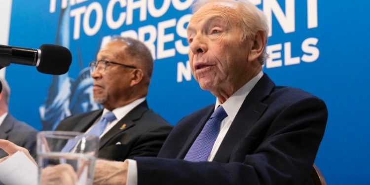 Centrist group No Labels scraps bid to launch third-party presidential ticket