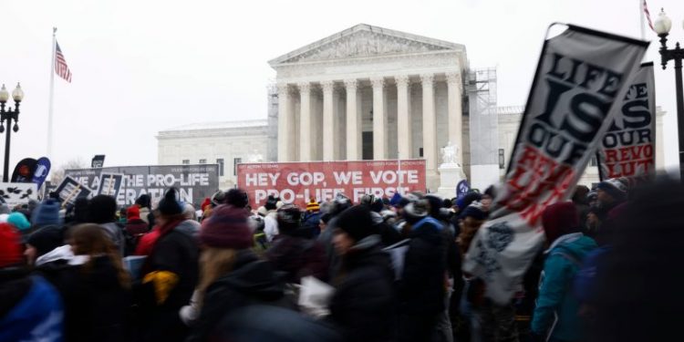 Arizona’s abortion ban is a distinct danger for GOP