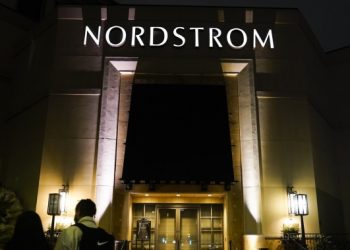 Bruce Nordstrom, who helped grow family-led department store chain, dies at 90