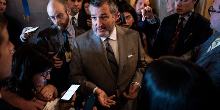 An unexpected sight to behold: Ted Cruz working bipartisan deals