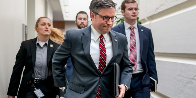 Johnson warned against making ‘side deals’ with GOP rebels: Don’t ‘grease a squeaky wheel’