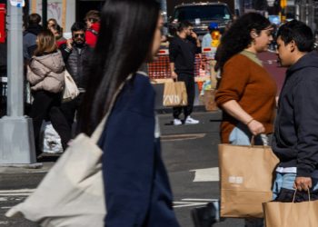 It was a strong week for retail earnings. That doesn’t spell a consumer comeback