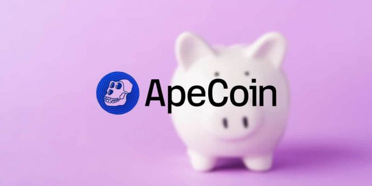 ApeCoin and Akita Inu: ApeCoin in pullback below 1,330