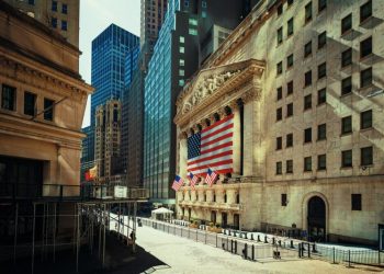 The S&P 500 and Nasdaq have been bullish this week