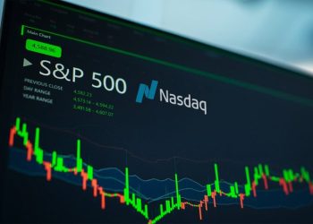 S&P 500 and Nasdaq: Another all-time high for S&P 500