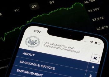 Crypto Market Recap: SEC Dismisses Coinbase Case, Debuts New Cyber Fraud Unit