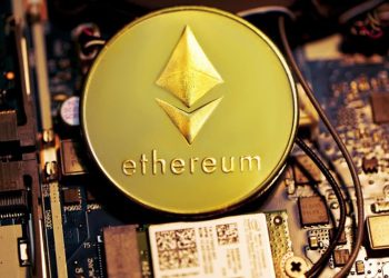 Crypto Market Update: Ethereum ETFs Outpace Bitcoin 5-to-1 in Weekly Inflows