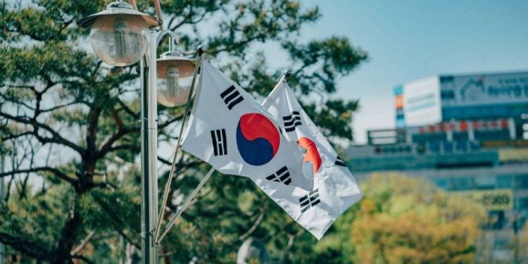 Crypto Market Update: South Korea Lifts 9-Year Ban on Corporate Crypto Investing
